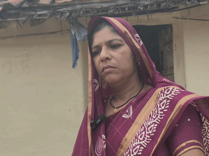 आकांक्षा की मां नीलम चतुवेर्दी अपना दुख बयां कर रही हैं