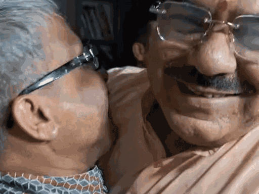भोपाल दक्षिण-पश्चिम सीट से बीजेपी विधायक भगवान दास सबनानी ने रजनीश अग्रवाल को बधाई दी.