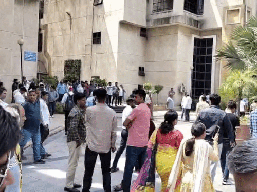 गुरुग्राम नगर निगम ऑफिर को उड़ाने की धमकी मिली है। - Dainik Bhaskar