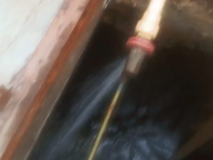 कोलार लाइन से पानी की सप्लाई शुरू की गई।