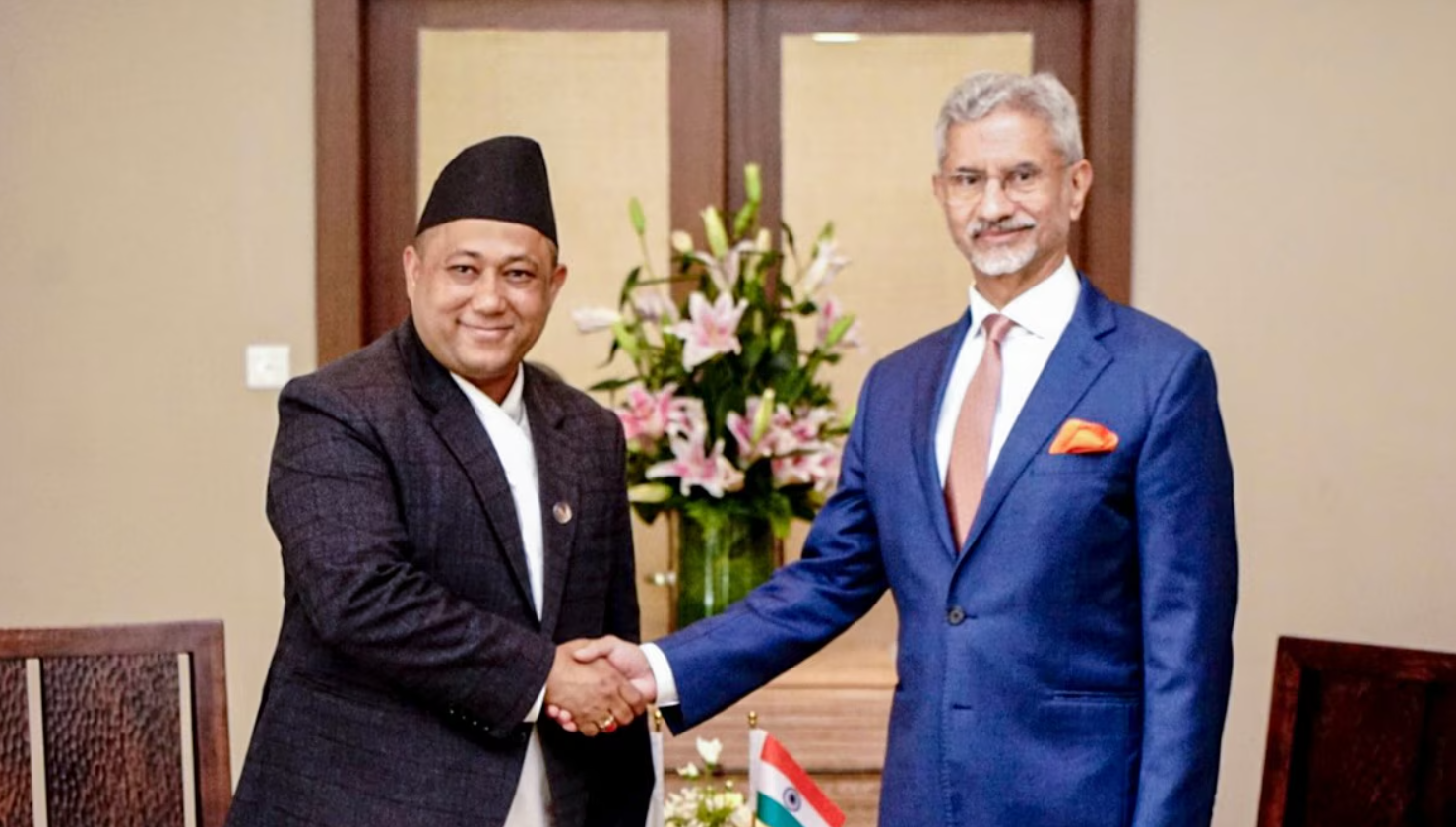 विदेश मंत्री शिशिर खनाल की ये भारत यात्रा नेवरहुड फर्स्ट पॉलिसी का हिस्सा है।