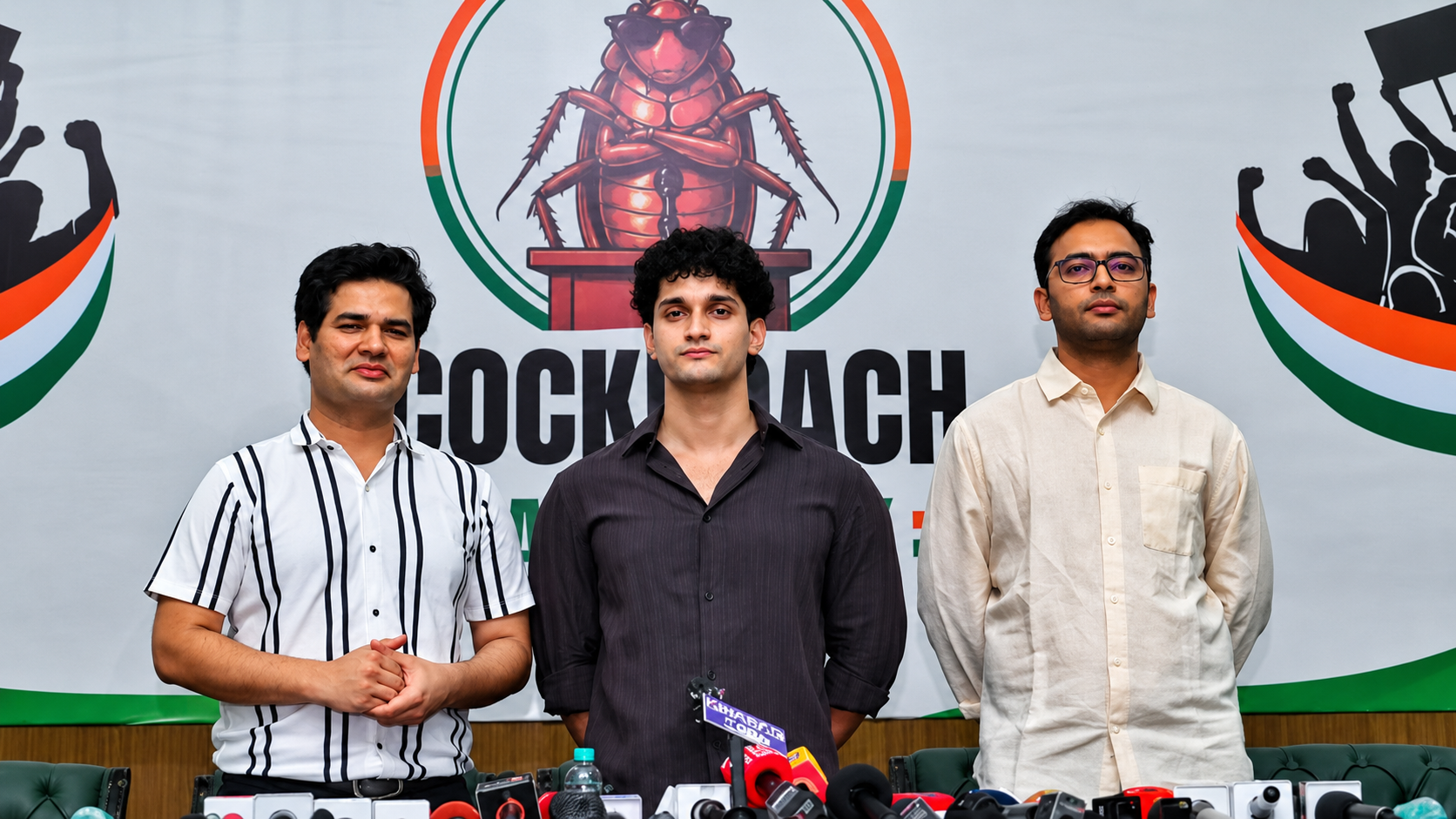कॉकरोच जनता पक्षाचे तीन प्रवक्ते- विजेता दहिया, सौरव दास, आशुतोष रांका.