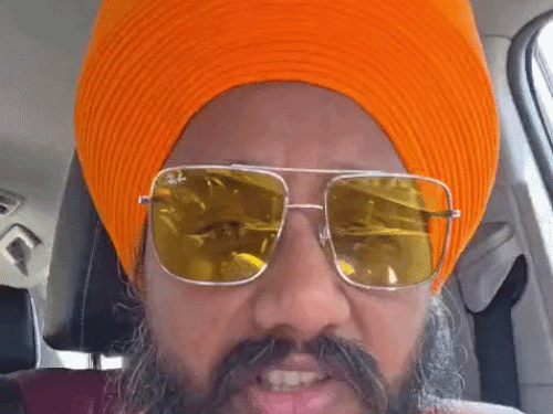 निहंग परवाना ने भड़काऊ वीडियो शेयर किया।