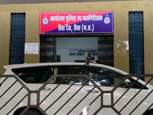 पुलिस का दावा है कि जल्द ही आरोपियों को पकड़ लिया जाएगा.