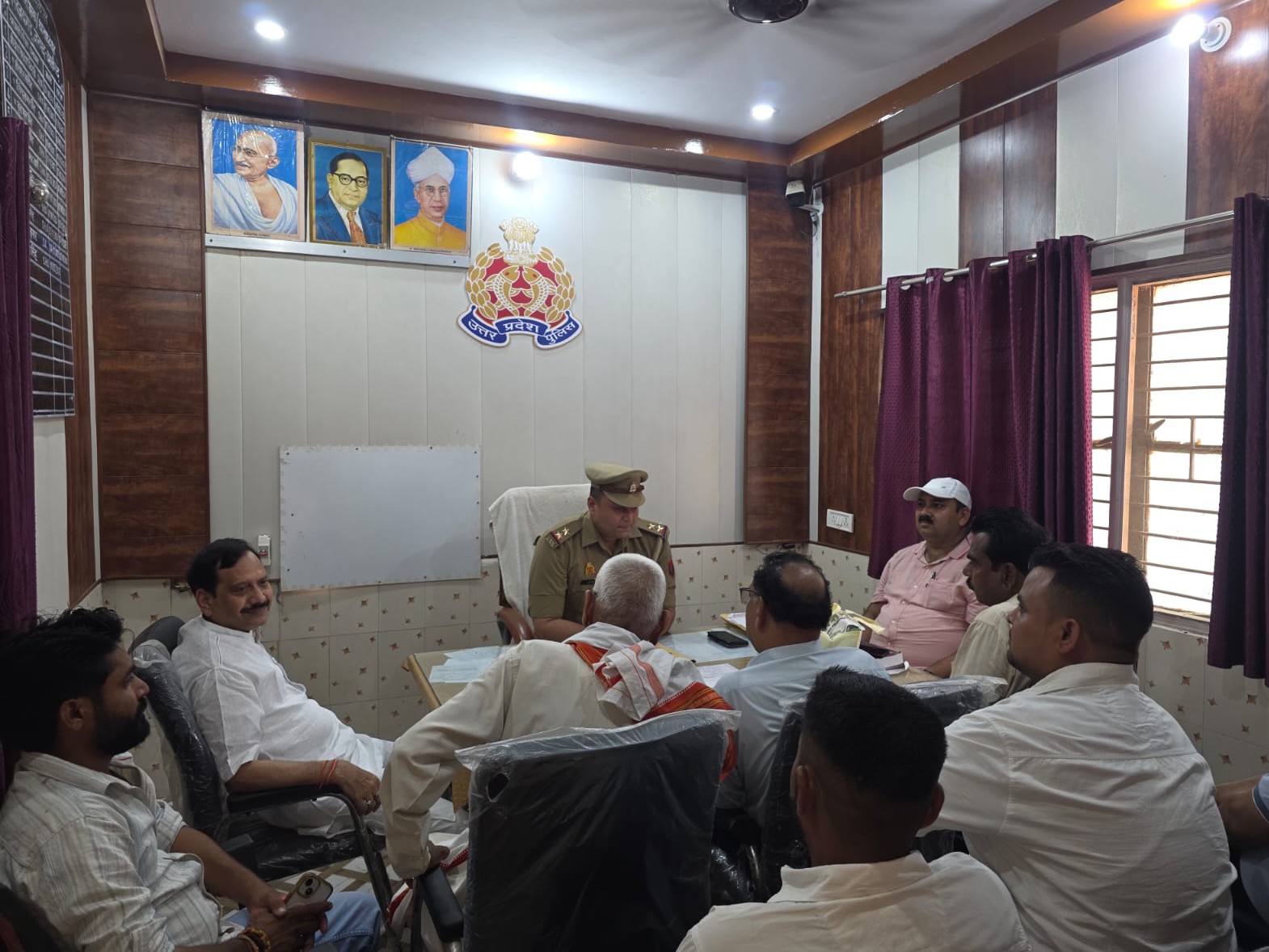 Vijaygarh Police Meet Traders | Law Order Peace Directives