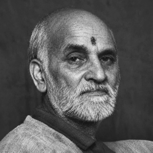 उमेश तिवारी ने साझा किए हैं कैंची धाम की स्थापना से जुड़े संस्मरण।