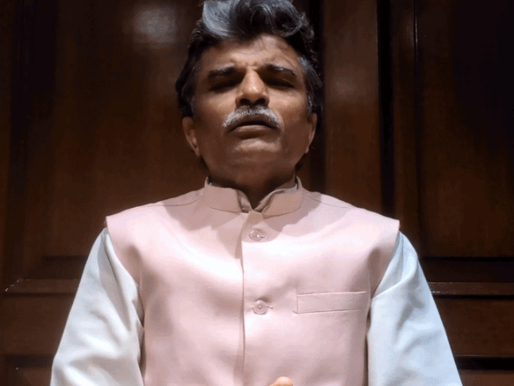 60 साल के राजेश जे. मेहता बेंगलुरु के रहने वाले हैं और वे राजेश एक्सपोर्ट्स के फाउंडर और चेयरमैन हैं।