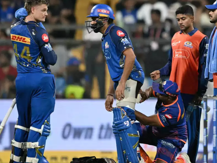 बेंगलुरु के खिलाफ हैमस्ट्रिंग में परेशानी के बाद रोहित मैदान से बाहर चले गए। वे अगले 5 मैच नहीं खेले।