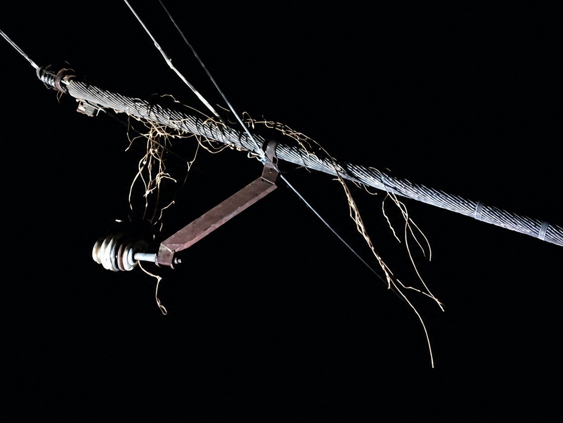Muhammadabad 33KV Line Pole Collapses | Traffic Disrupted