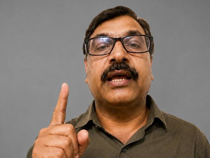 महिपाल सिंह RSS से जुड़े हैं और कोटा के रहने वाले हैं। फरवरी 2021 से जुलाई 2022 तक राम मंदिर के लेखा प्रभारी रहे हैं।
