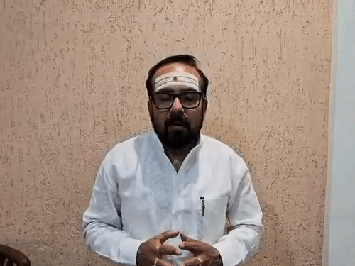 तीर्थ पुरोहित उज्जवल पंडित ने कहा- हमारे एक संदेश पर शूटिंग रोक दी गई।