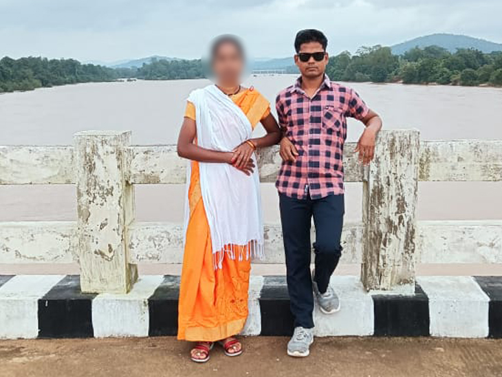 फोटो में प्रदीप पत्नी गंगू के साथ हैं। उन्होंने पत्नी की फोटो-वीडियो न दिखाने की गुजारिश की थी, इसलिए फोटो ब्लर की गई है।