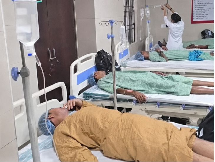 30 और 31 मई को जगदलपुर के महारानी अस्पताल में डॉक्टरों ने 33 पूर्व नक्सलियों की सर्जरी की।