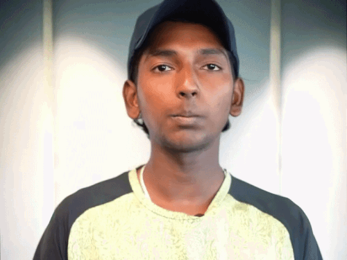 अपने बारे में बताते जालंधर के अर्जुन राजपूत।