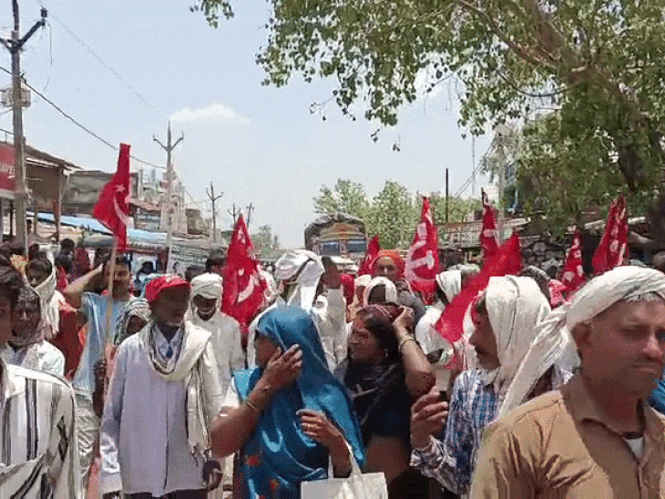किसान पिछले 4 दिनों से अनशन पर बैठे हुए थे।