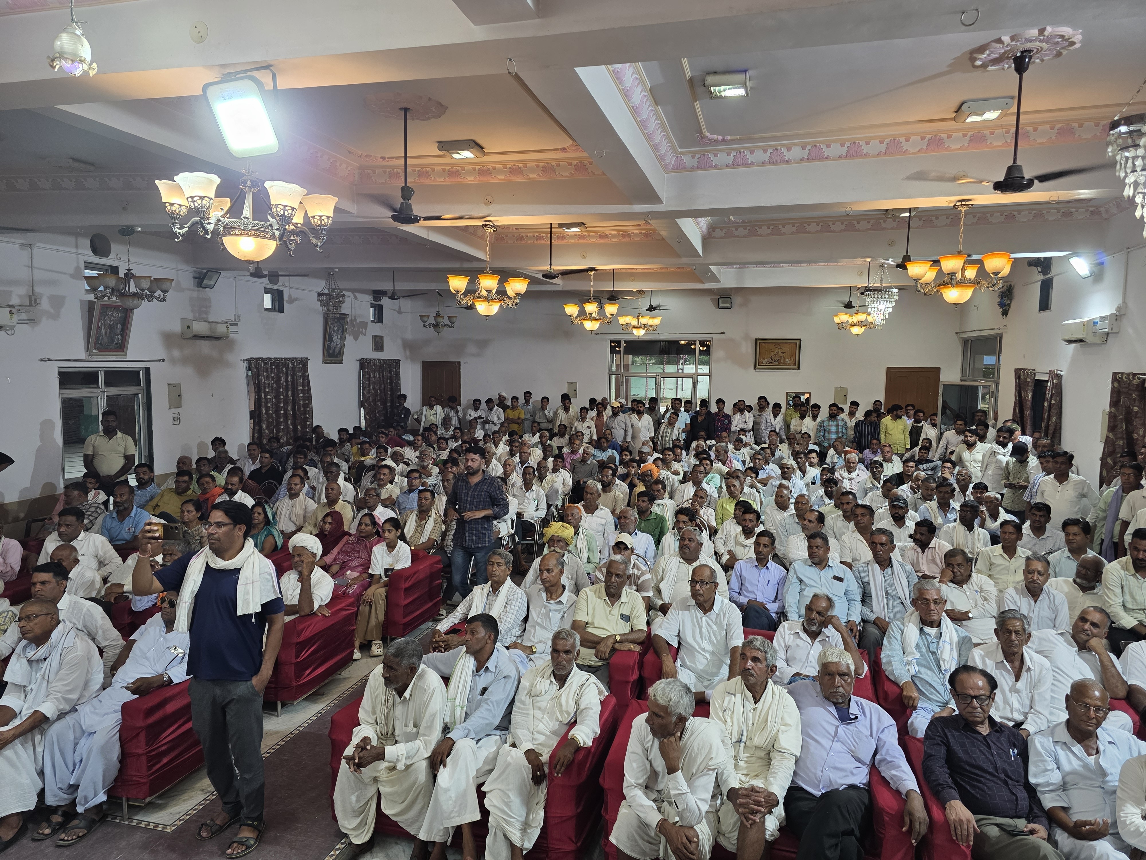 श्रीमाधोपुर और अजीतगढ़ ब्लॉक की संयुक्त संगठनात्मक बैठक