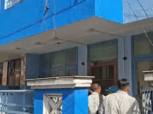 घटना इसी अपार्टमेंट में घटी.