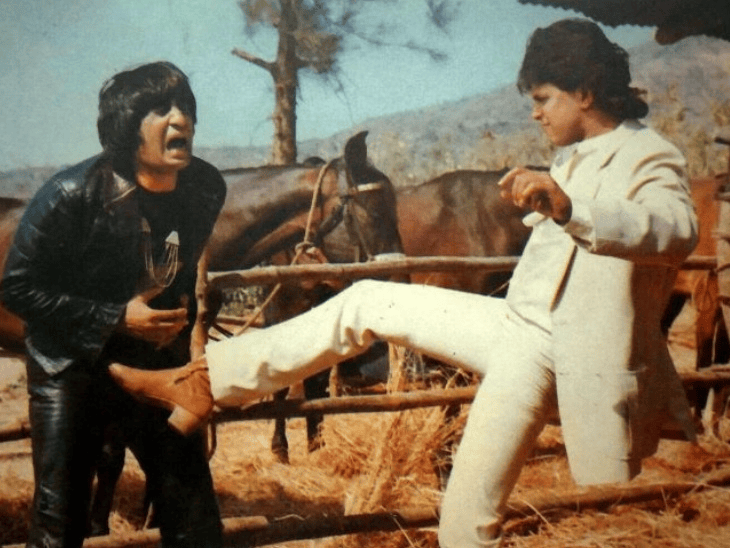 शक्ति कपूर और मिथुन डांस डांस, दलाल, गुंडा, अग्निपथ, गुरू और तरकीब जैसी कई फिल्मों में साथ काम कर चुके हैं।