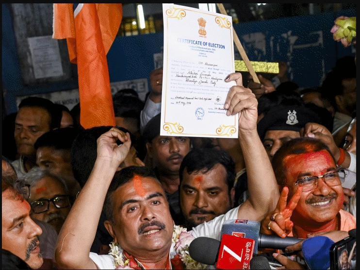 भवानीपुर में शुभेंदु अधिकारी 15 हजार से ज्यादा वोटों से जीते थे।