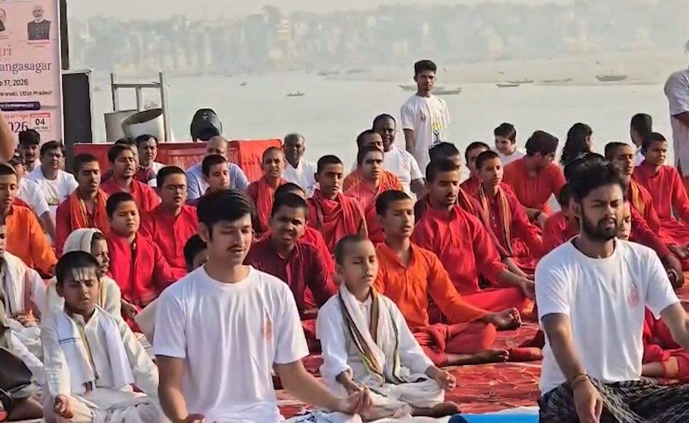 बटुक भी आयोजन मे शामिल हुए।