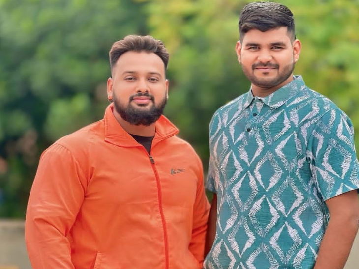 शिकायत मिलने के बाद पुलिस ने 2 यूट्यूबर्स के खिलाफ मामला दर्ज किया है।