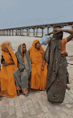 मां बोली- आरोपी ने मेरी बेटी को गुमराह कर शादी की। फिर उसे मार दिया।