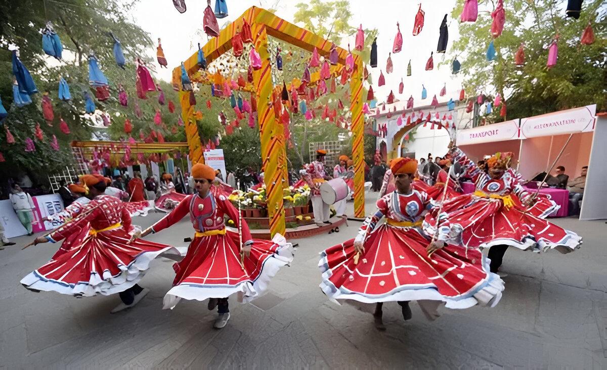 यूनेस्को विश्व धरोहर शहरों में जयपुर शामिल है।