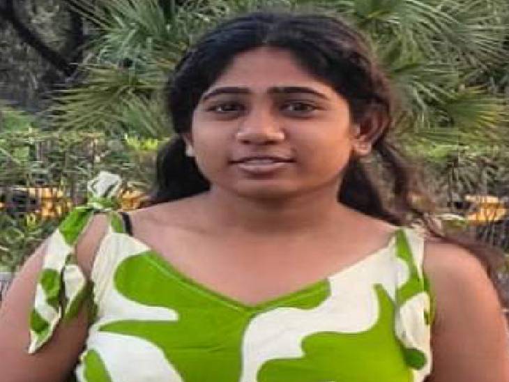 अवंतिका मूल रूप से धार जिले की रहने वाली थी।