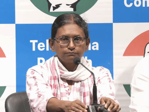 मीनाक्षी नटराजन.