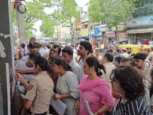 परीक्षा के दौरान हरियाणा पुलिस का मानवीय चेहरा भी देखने को मिला।