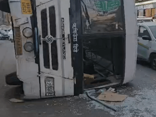 Ghaziabad Bus Accident | Rishikesh-Delhi Roadways Bus Overturns