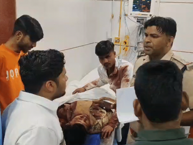मयंक को घायल अवस्था में अस्पताल लाया गया, जहां उसे मृत घोषित कर दिया गया।