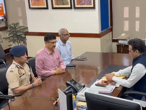 चढ़ावा चोरी मामले में SIT ने मंगलवार को अपनी जांच रिपोर्ट एडिशनल चीफ सेक्रेटरी संजय प्रसाद को सौंपी थी।