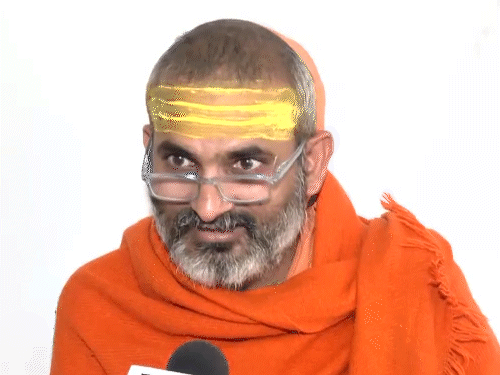 स्वामी गोविंदानंद सरस्वती बद्री और द्वारका पीठ के ब्रह्मलीन जगद्गुरु शंकराचार्य स्वामी स्वरूपानंद सरस्वती के दीक्षित शिष्य हैं। उन्होंने बुधवार को मुंबई में मीडिया से बात की।