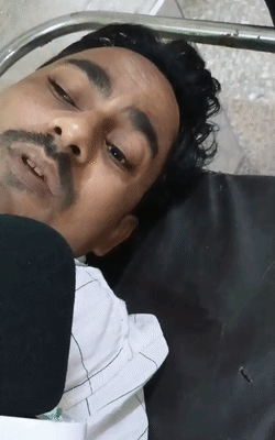 घायल बस कंडक्टर रूपेंद्र ने बताया- मुझे 2 मिनट बाद होश आया।