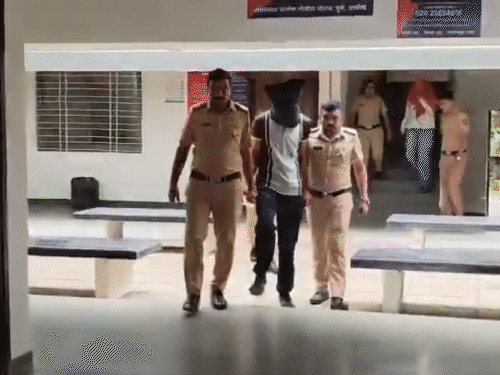 पुरावे मिळाल्यानंतर पुणे पोलिसांनी केतन अग्रवालच्या हत्येप्रकरणी चेतन चौधरी आणि सिया अग्रवालला अटक केली होती.