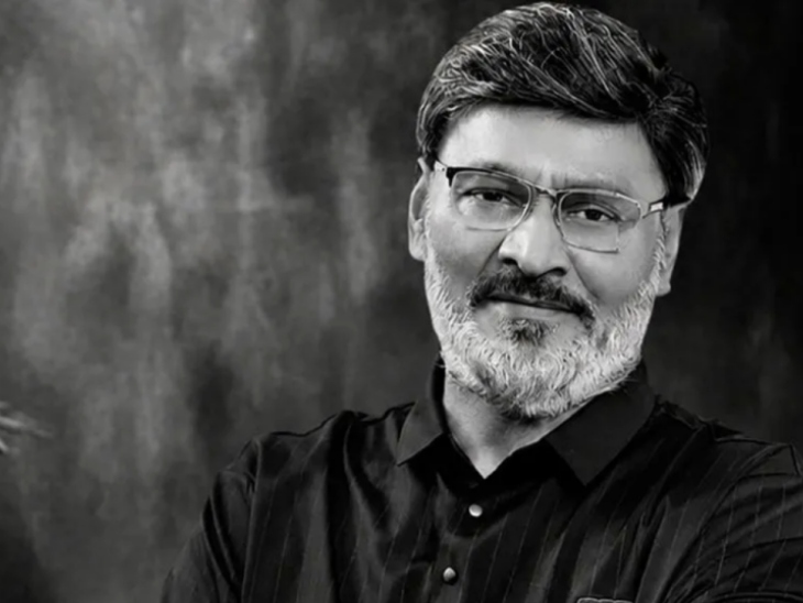 के. भाग्यराज ने मुंडनई मुदिचू, अंधा 7 नाटकल और मौना गीतंगल जैसी कई फिल्मों का निर्देशन किया था।