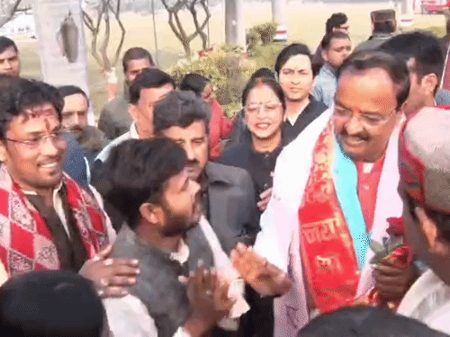 करीब 6 महीने पहले सभी बागी पार्षद डिप्टी सीएम केशव से कानपुर में मिले थे। इसके बाद उन्हें लखनऊ बुलाया गया था।
