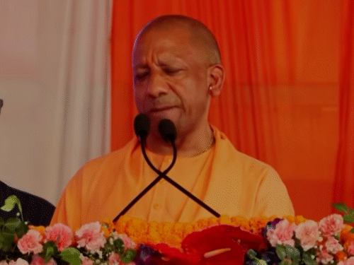 CM Yogi Adityanath Visit Hathras | Inauguration & Jan Sabha