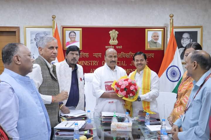 मोदी सरकार में सामाजिक न्याय एवं अधिकारिता मंत्री डॉ. वीरेंद्र कुमार खटीक को नई जिम्मेदारी दी जा सकती है