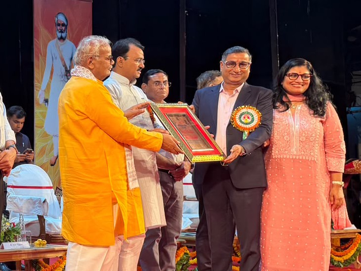 राजस्थान सरकार ने शिक्षा क्षेत्र में योगदान के लिए किया सम्मानित