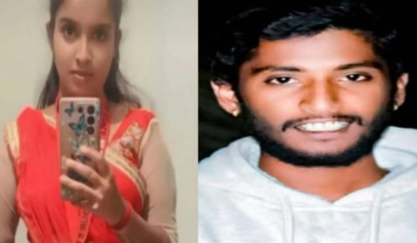 अंजलि और राजीव दोनों एक ही कंपनी में काम करते थे।