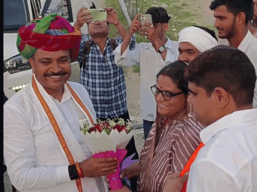 डोटासरा बोले- एक लौटा पानी लाए नहीं, थोथे गाल बजा रहे