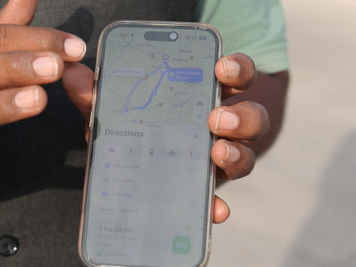 Before departing, when checked on Google Maps, the time taken to reach Delhi was showing 3.33 hours.