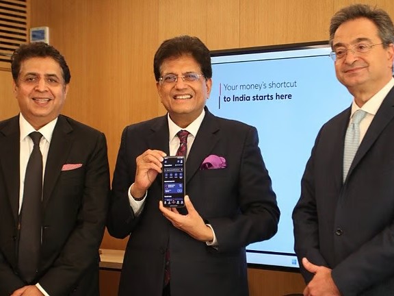 अब दुनिया के 10 देशों में डिजिटल पेमेंट कर सकेंगे भारतीय; पीयूष गोयल की मौजूदगी में लाइव डेमो हुआ|बिजनेस,Business - Money Bhaskar