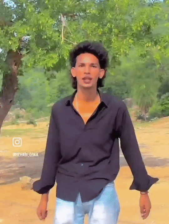 रेहानला रील बनवण्याचा आणि सोशल मीडियावर पोस्ट करण्याचा छंद आहे.