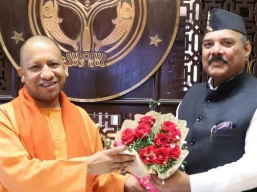 पूर्व आईपीएस अधिकारी प्रेम प्रकाश 2024 में भाजपा में शामिल हुए थे।