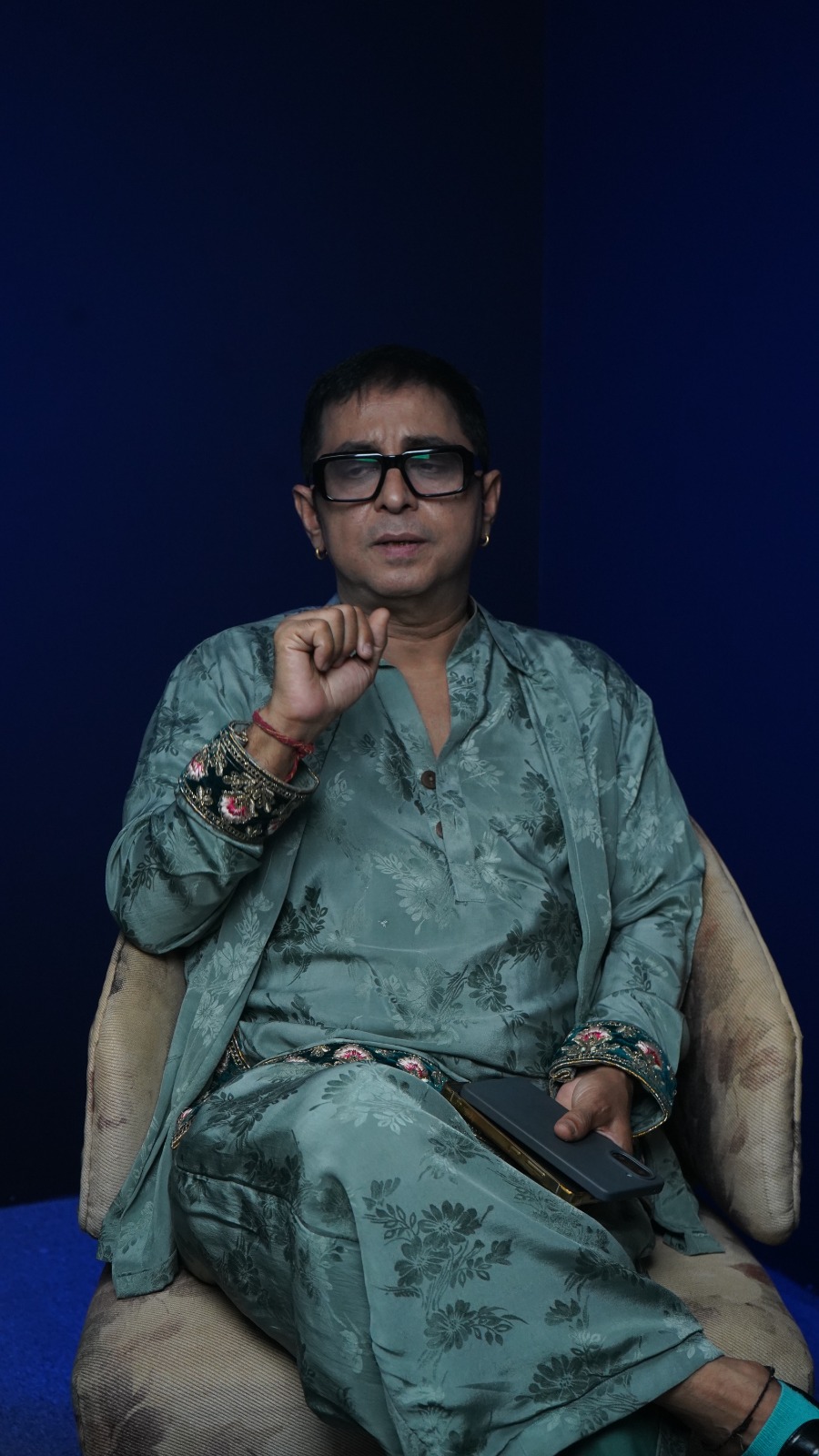 इंद्रेश मलिक 'मधुबाला: एक इश्क एक जुनून', 'यम हैं हम', 'नागिन', 'गुमराह' और 'रात्रि के यात्री' जैसे शोज में काम कर चुके हैं।