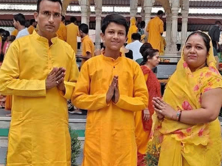 हरिद्वार से लौटते वक्त बस हादसे में जान चली गई।
