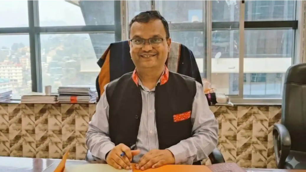 प्रशांत अप्रैल 2026 में गृह मंत्रालय में एडिशनल सेक्रेटरी बने थे।